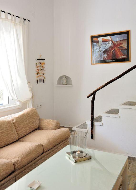 Villa Ftelia Skiathos Town Exterior photo